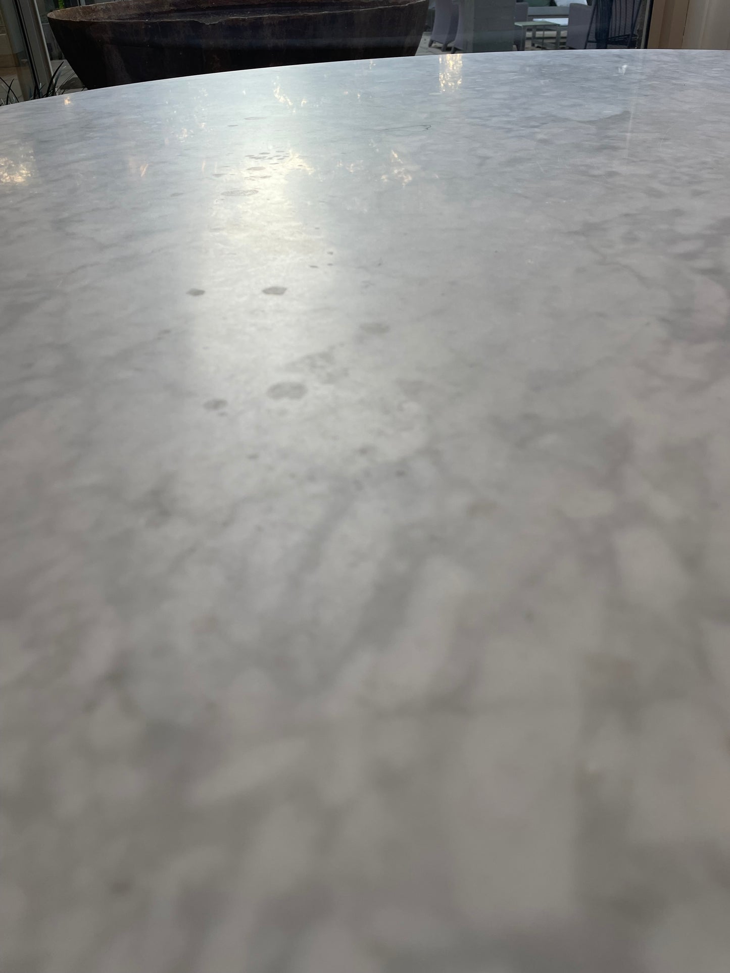 Jardan Iko Table