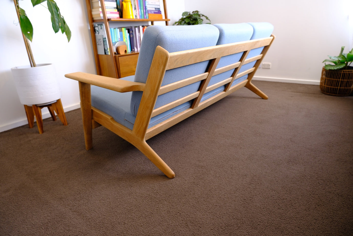 Hans Wegner 'Plank' Sofa