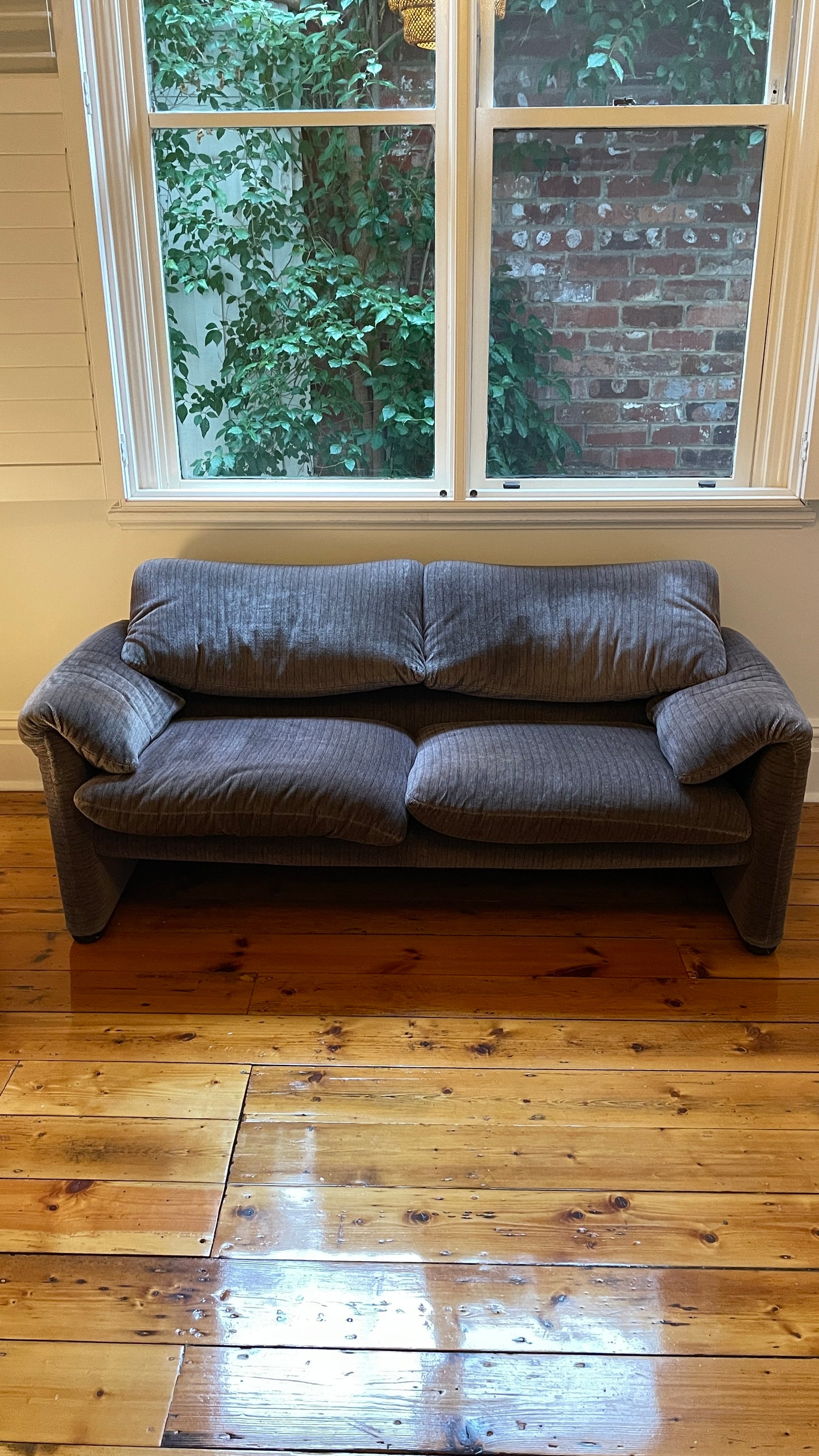Original Maralunga Two-Seater Sofa by Vico Magistretti for Cassina