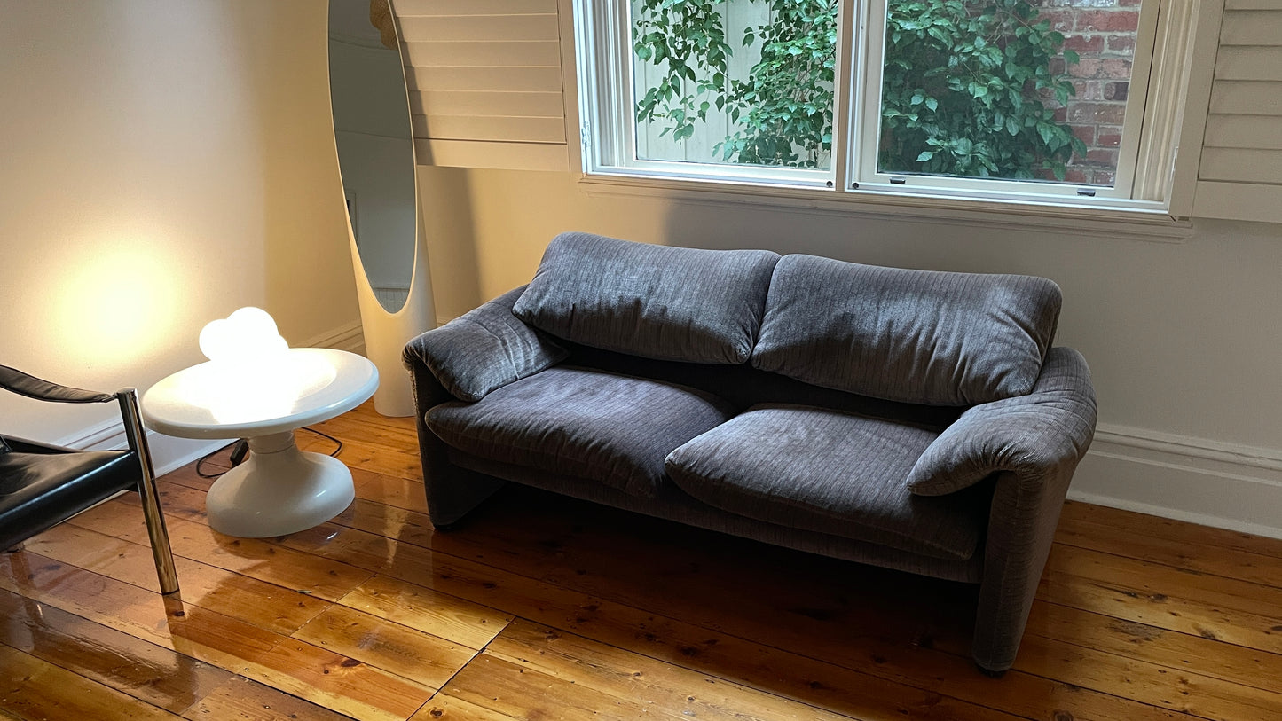 Original Maralunga Two-Seater Sofa by Vico Magistretti for Cassina