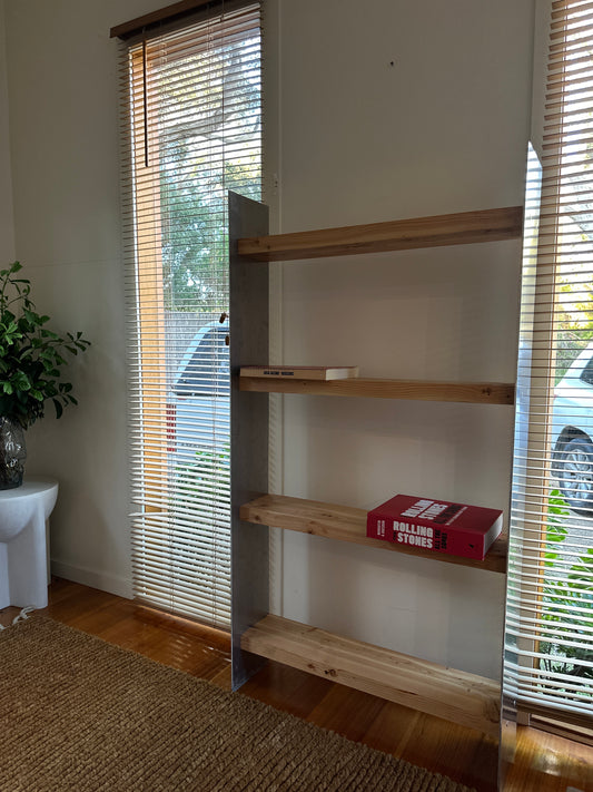 Aluminium + Oregon Shelf