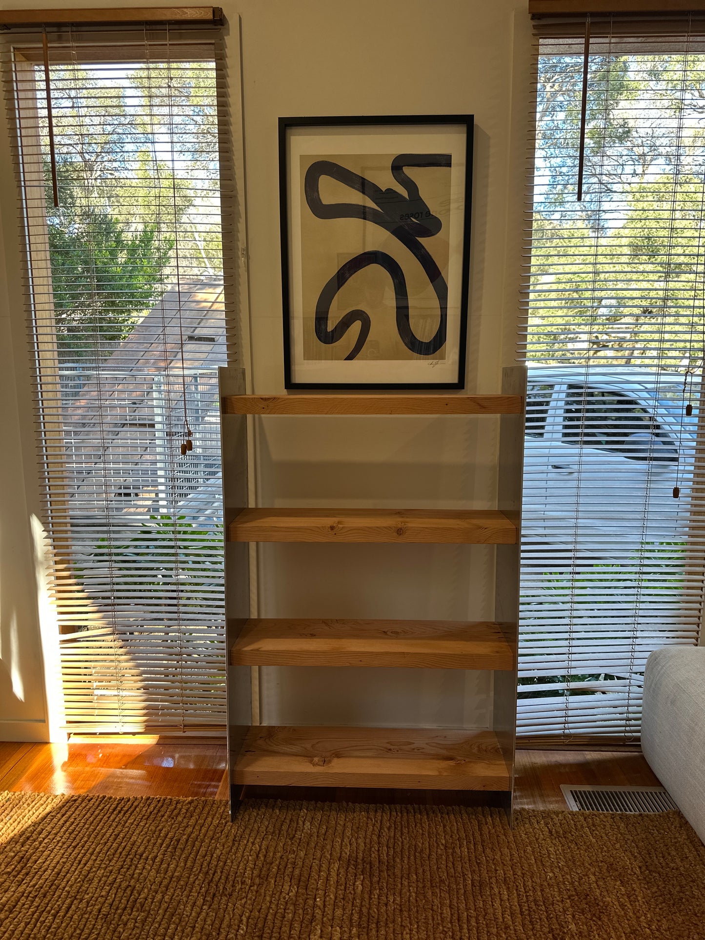 Aluminium + Oregon Shelf