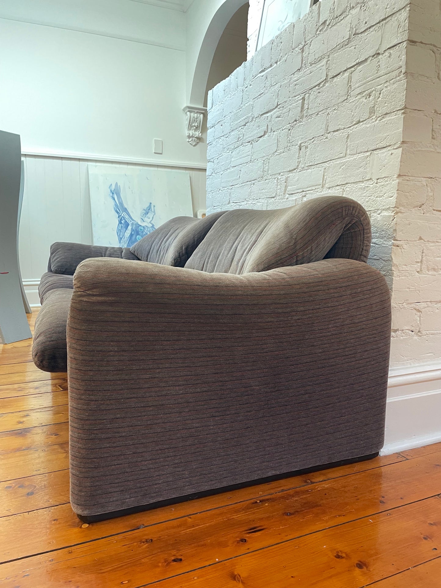 Original Maralunga Two-Seater Sofa by Vico Magistretti for Cassina