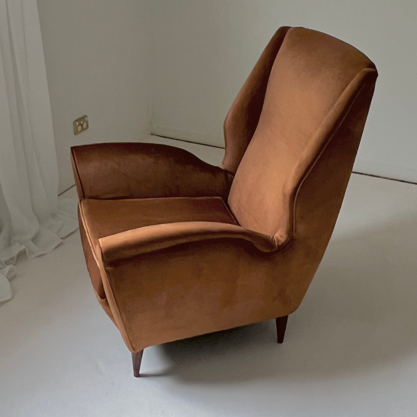 Italian Armchair by Gio Ponti for Isa Bergamo (attr.)