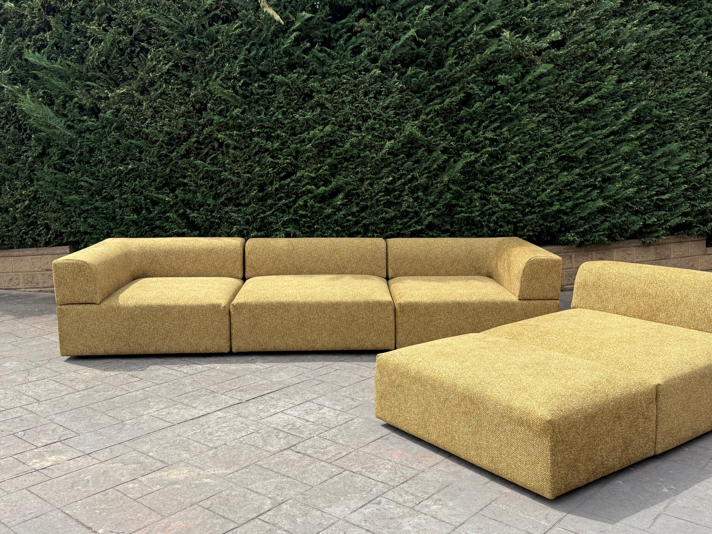 Large Six Piece Modular Set