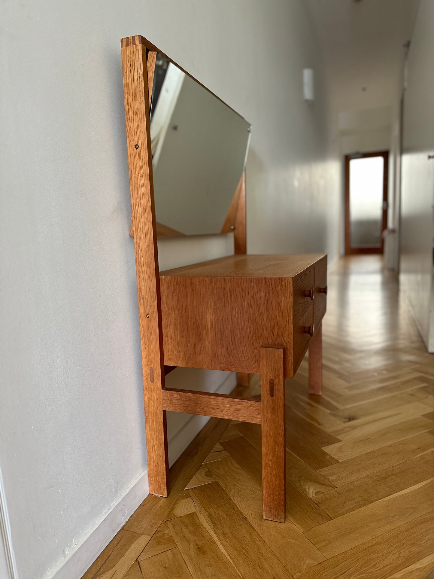 Small Oak Dresser