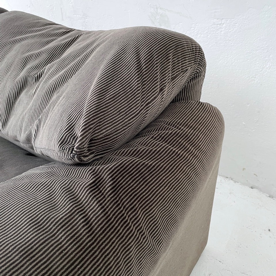Set of Two Maralunga Sofas by Vico Magistretti for Cassina, Italy 1970s