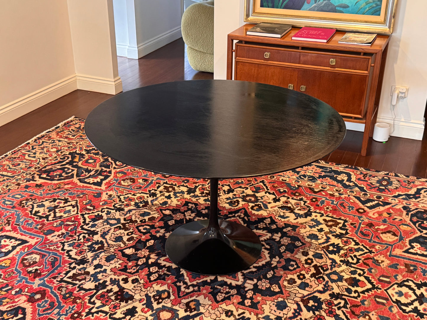 Saarinen Dining Table, Round for Knoll