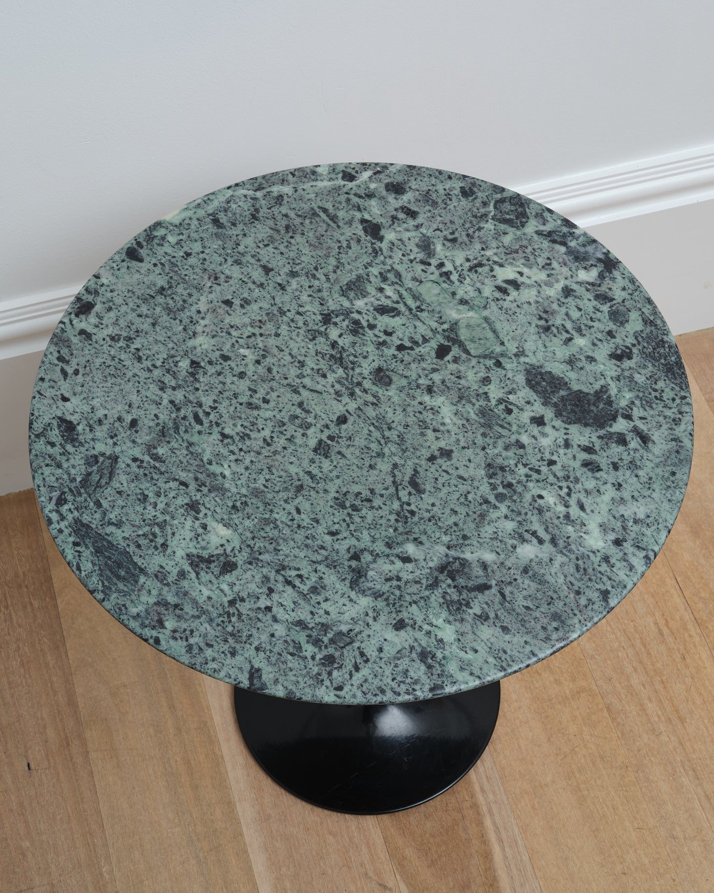Eero Saarinen Marble Tulip Side Table