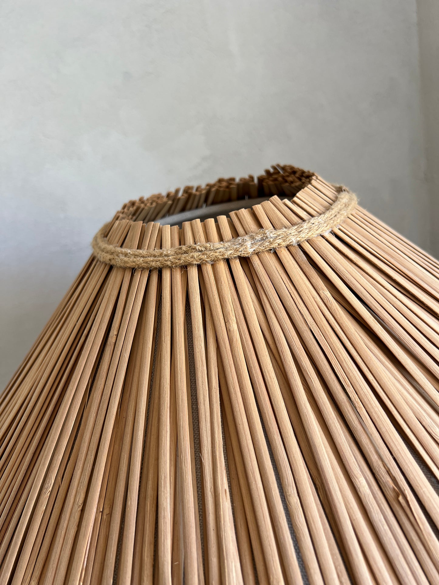 Wavy Floor Lamp with Rattan Shade