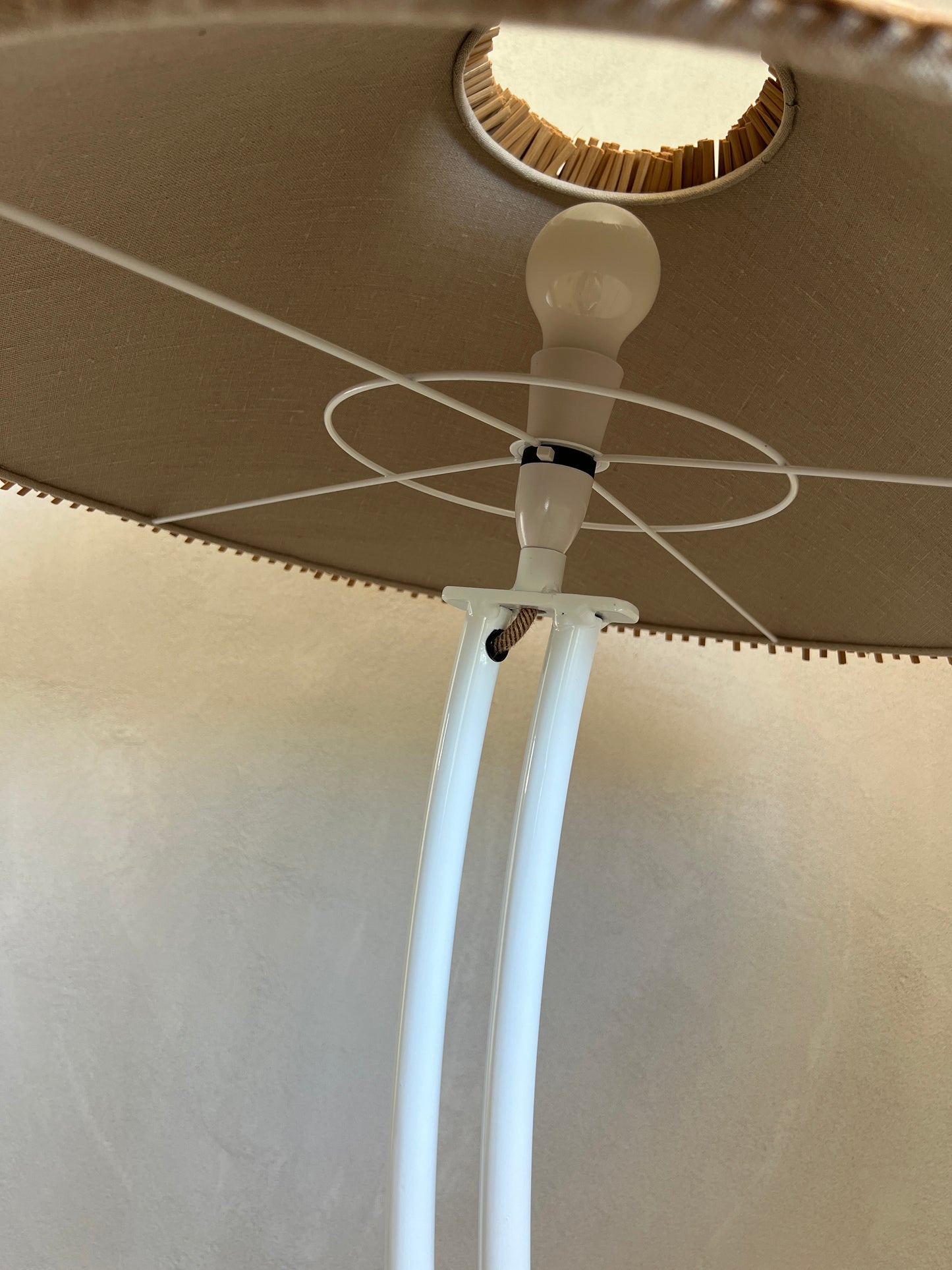 Wavy Floor Lamp with Rattan Shade