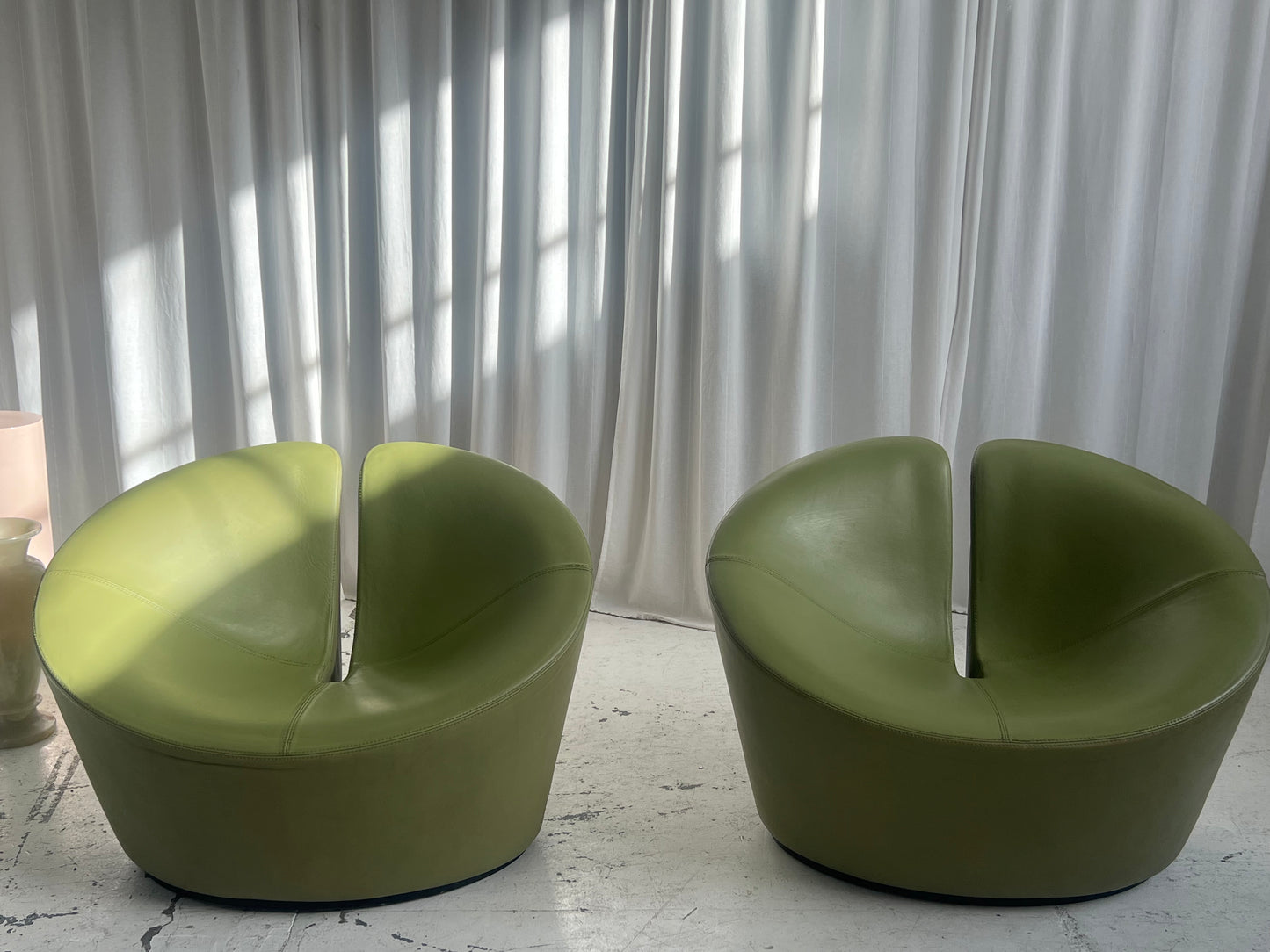 Flemming Busk & Stephen Hertzog - True Love Leather Armchair