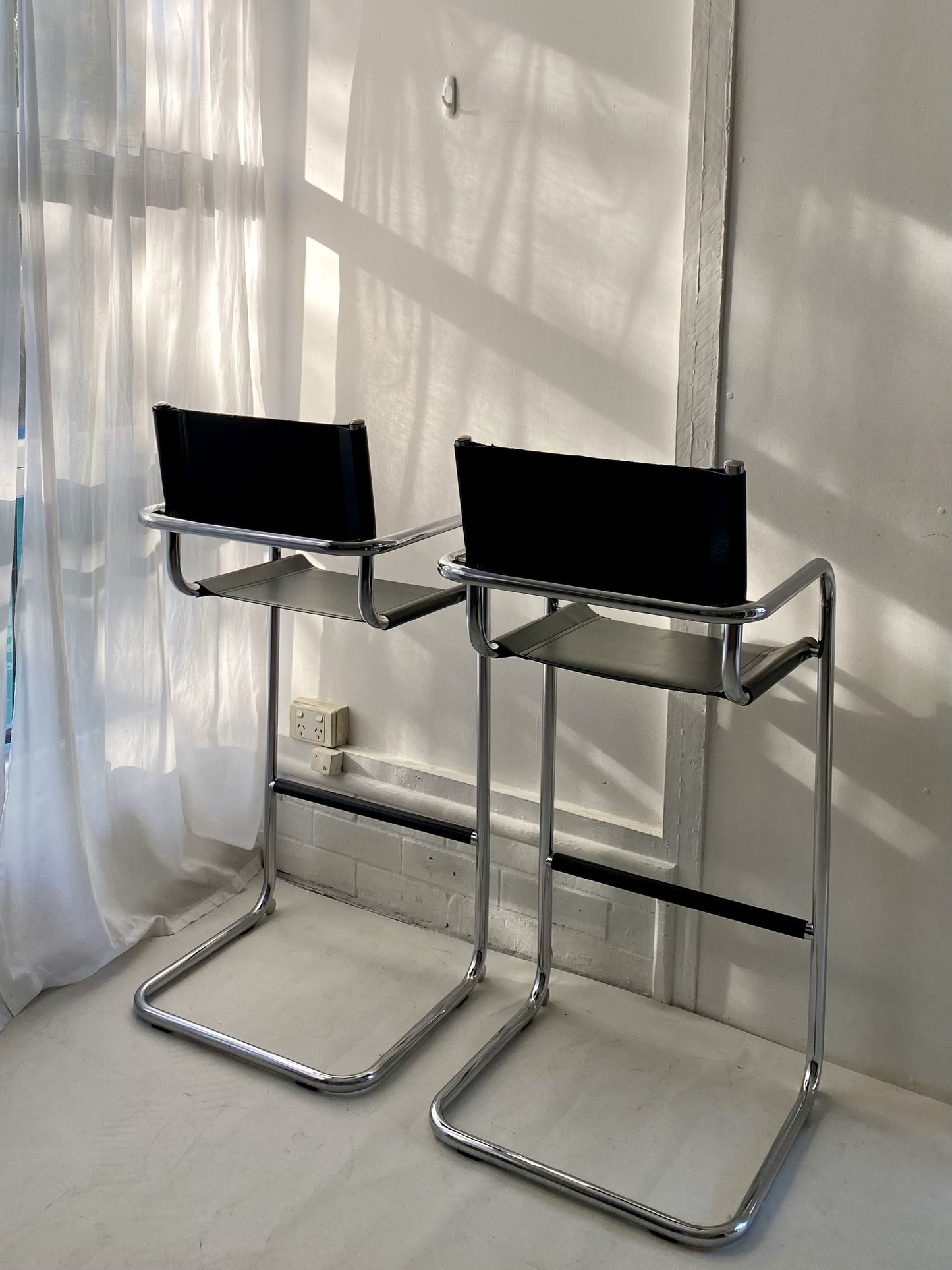 - Set of Two Italian Mart Stam Cantilever Chrome Leather Bar Stools