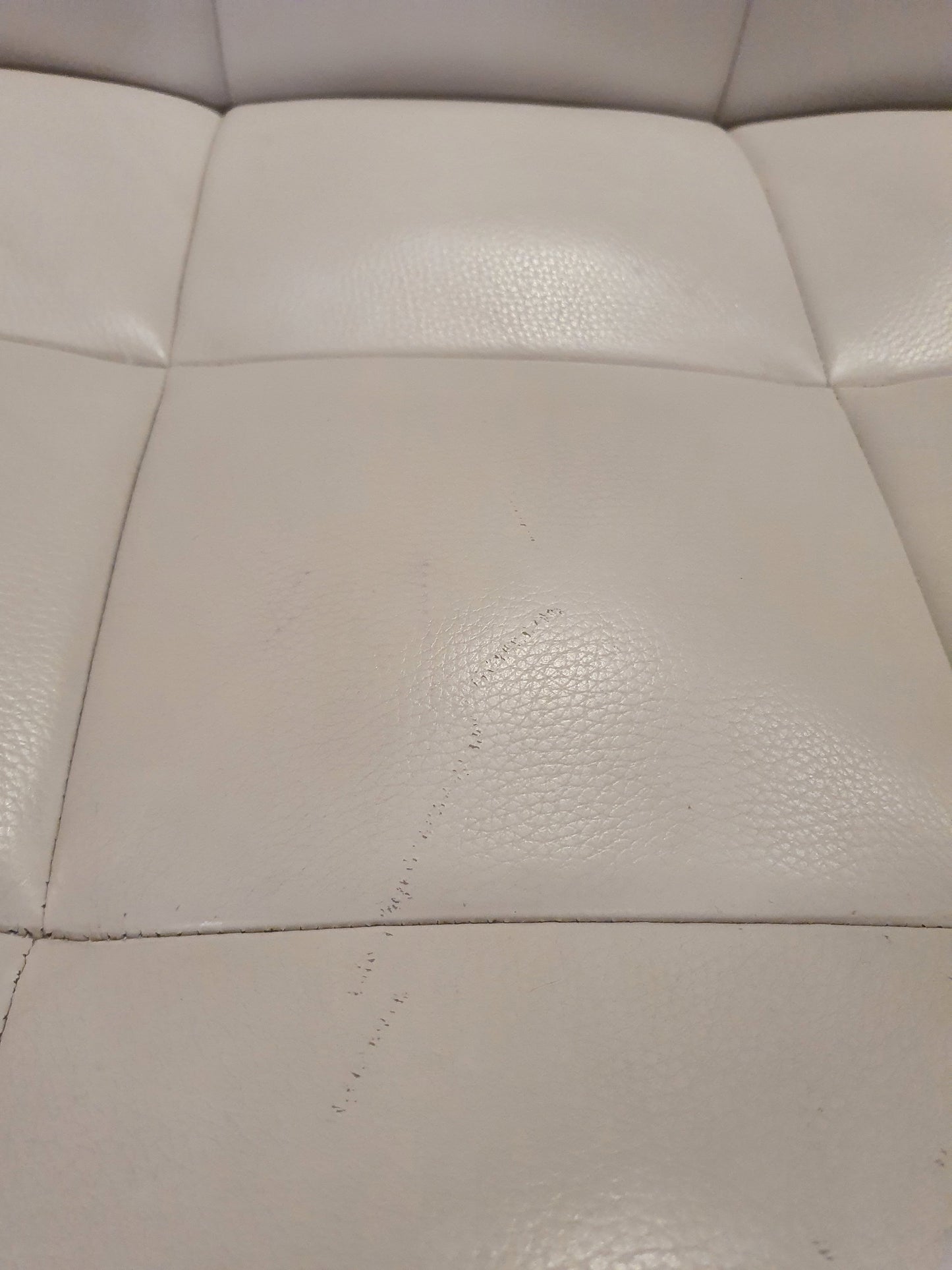 Set of Two Vintage 80s Leather Armchairs