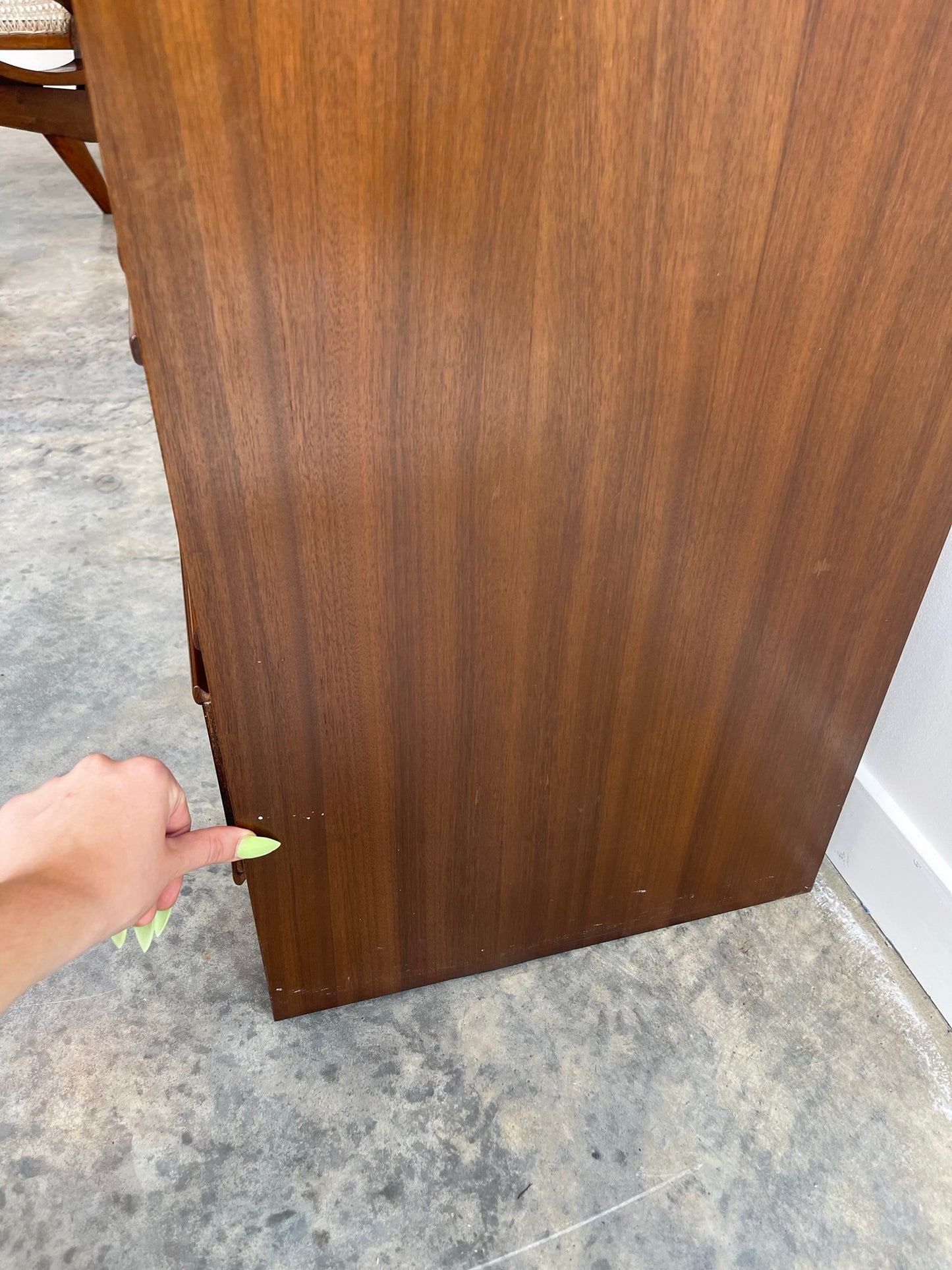 X 70's Reliance Dresser