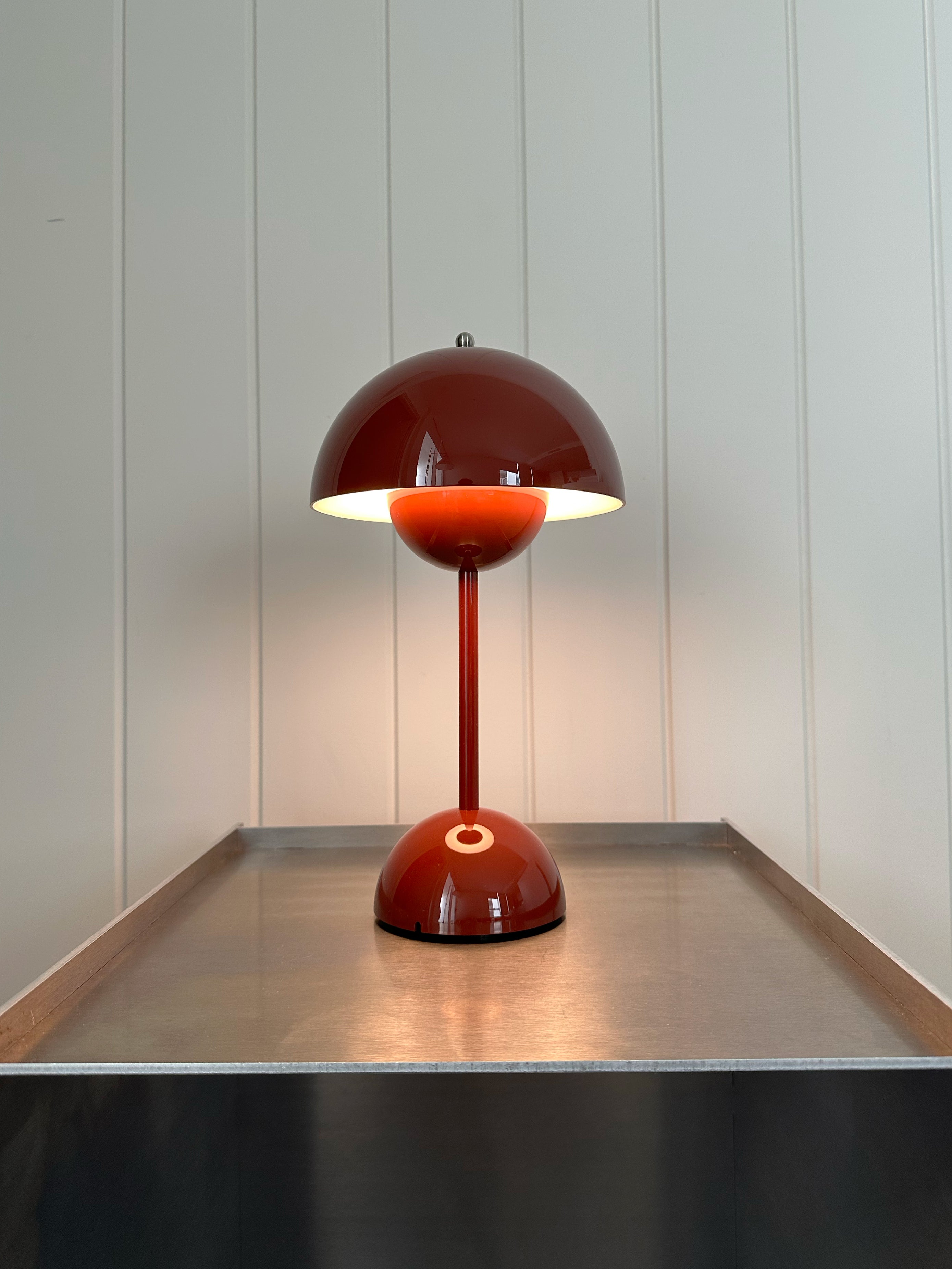 Verner Panton Flowerpot VP9 Lamp &Tradition – Curated Spaces