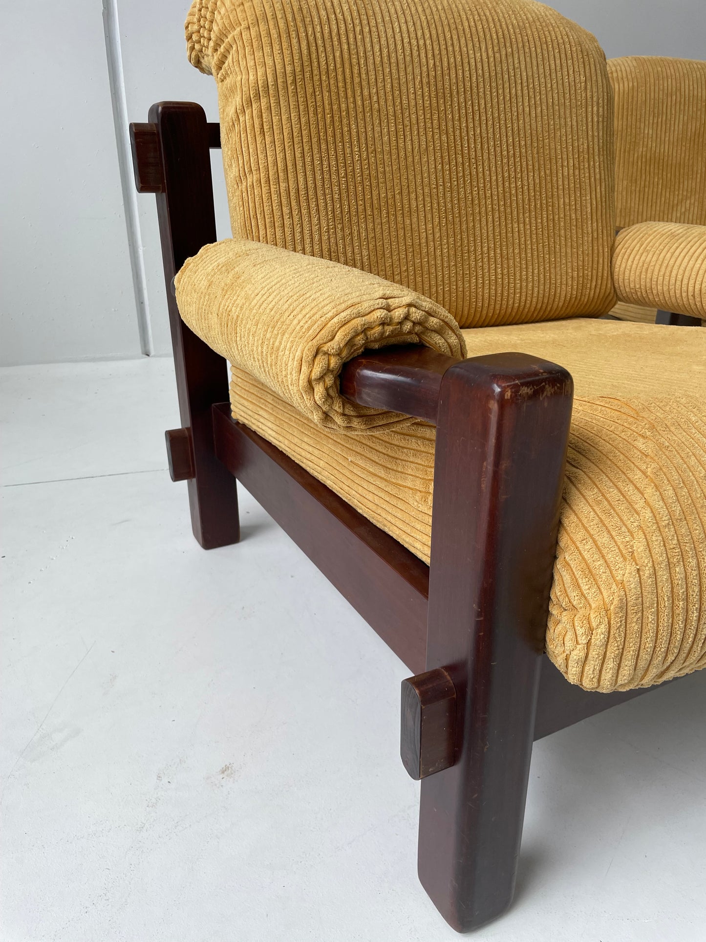 Timber & Gold Vintage Lounge Set