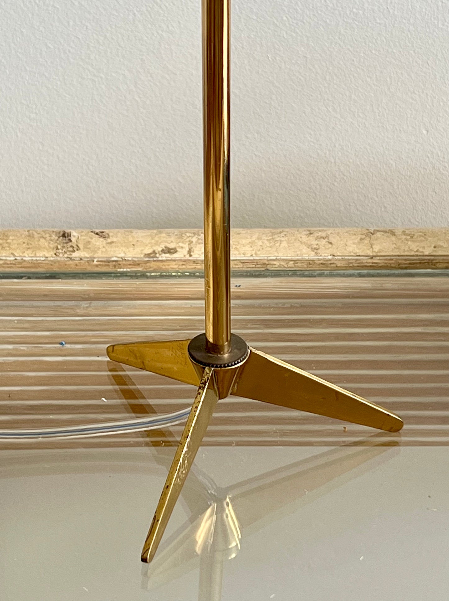 - Green Table Lamp, Italy 1950s