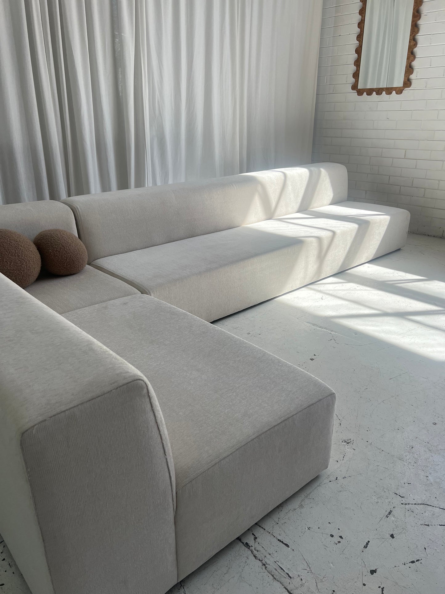 - Bespoke Large White Ivory Modular Sofa Set