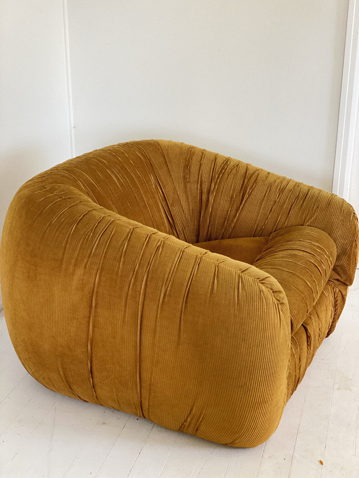 Flerbelle Armchair, France 1960s