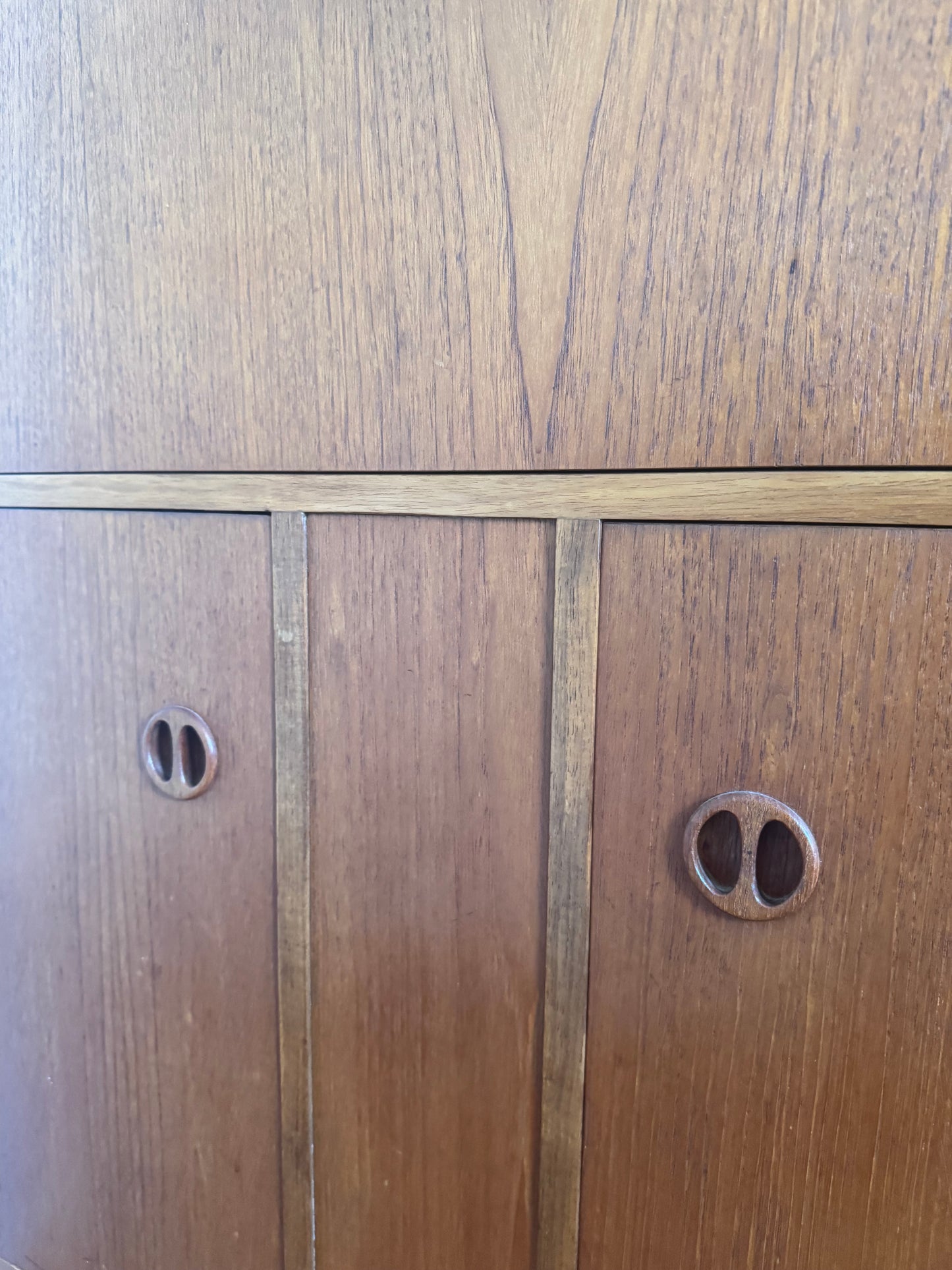 Mid Century 1960s Bar Cabinet