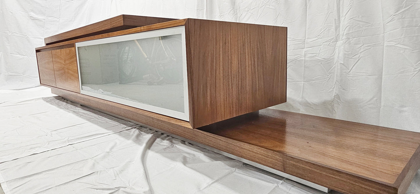 Bespoke Entertainment Unit