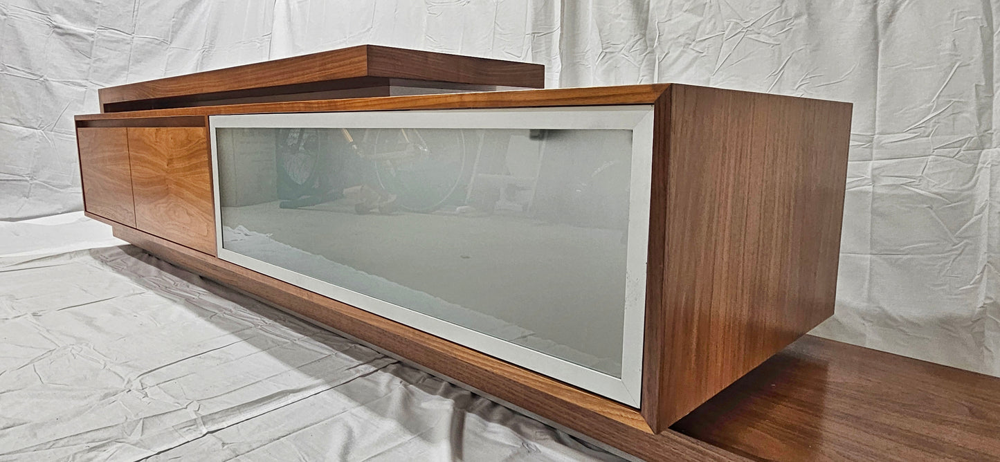 Bespoke Entertainment Unit
