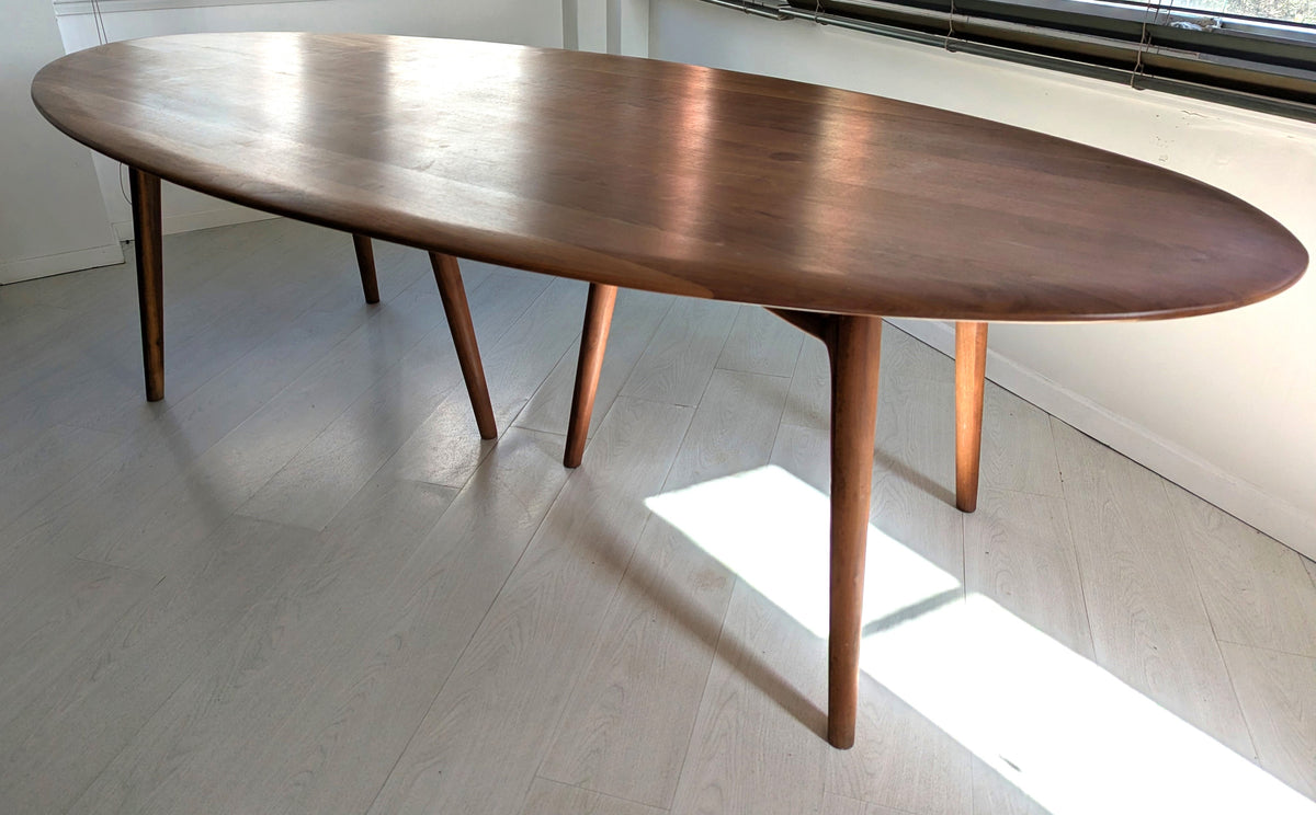 Oval Solo Dining Table by Neri & Hu