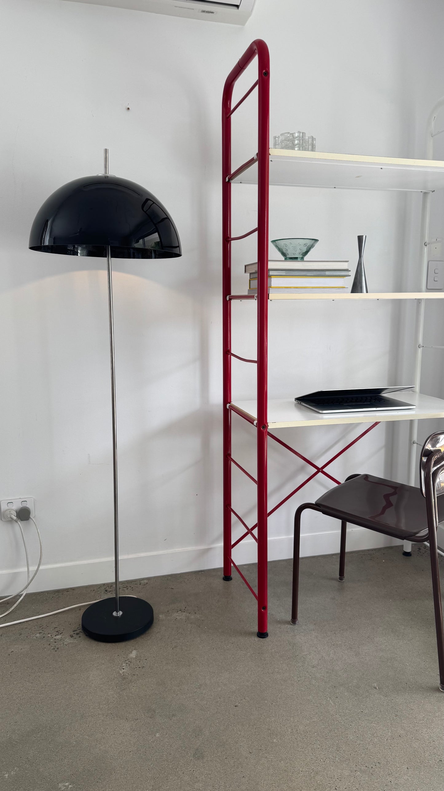 Original 1970s Black Mushroom Floor lamp