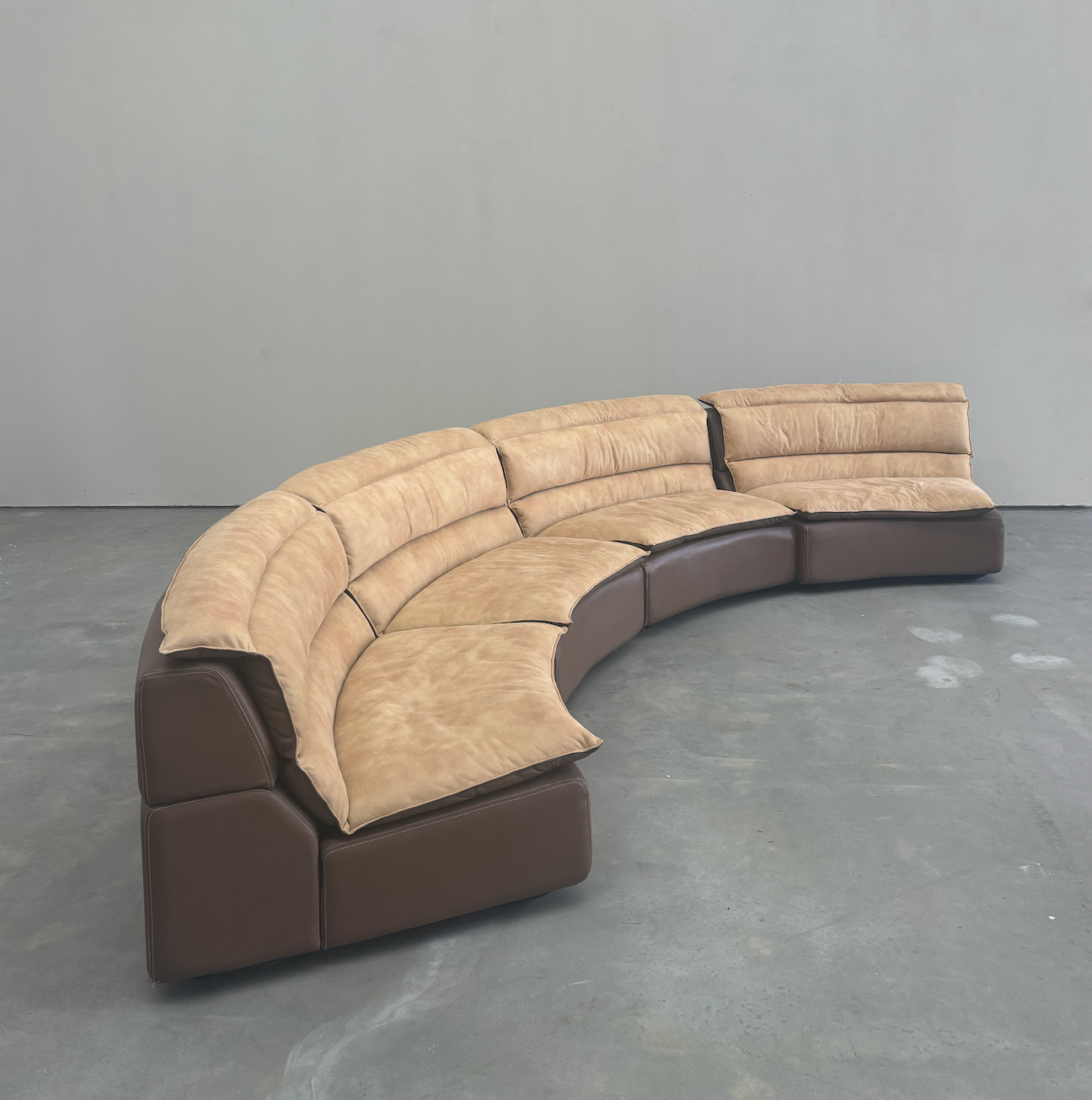 Italian ‘Bogo’ Sofa by Carlo Bartoli for Rossi do Albizzate 1980s