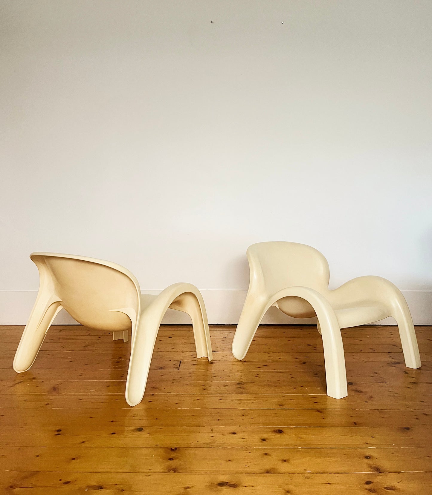 Pair of GN2 Chairs by Peter Ghyczy for Reuter