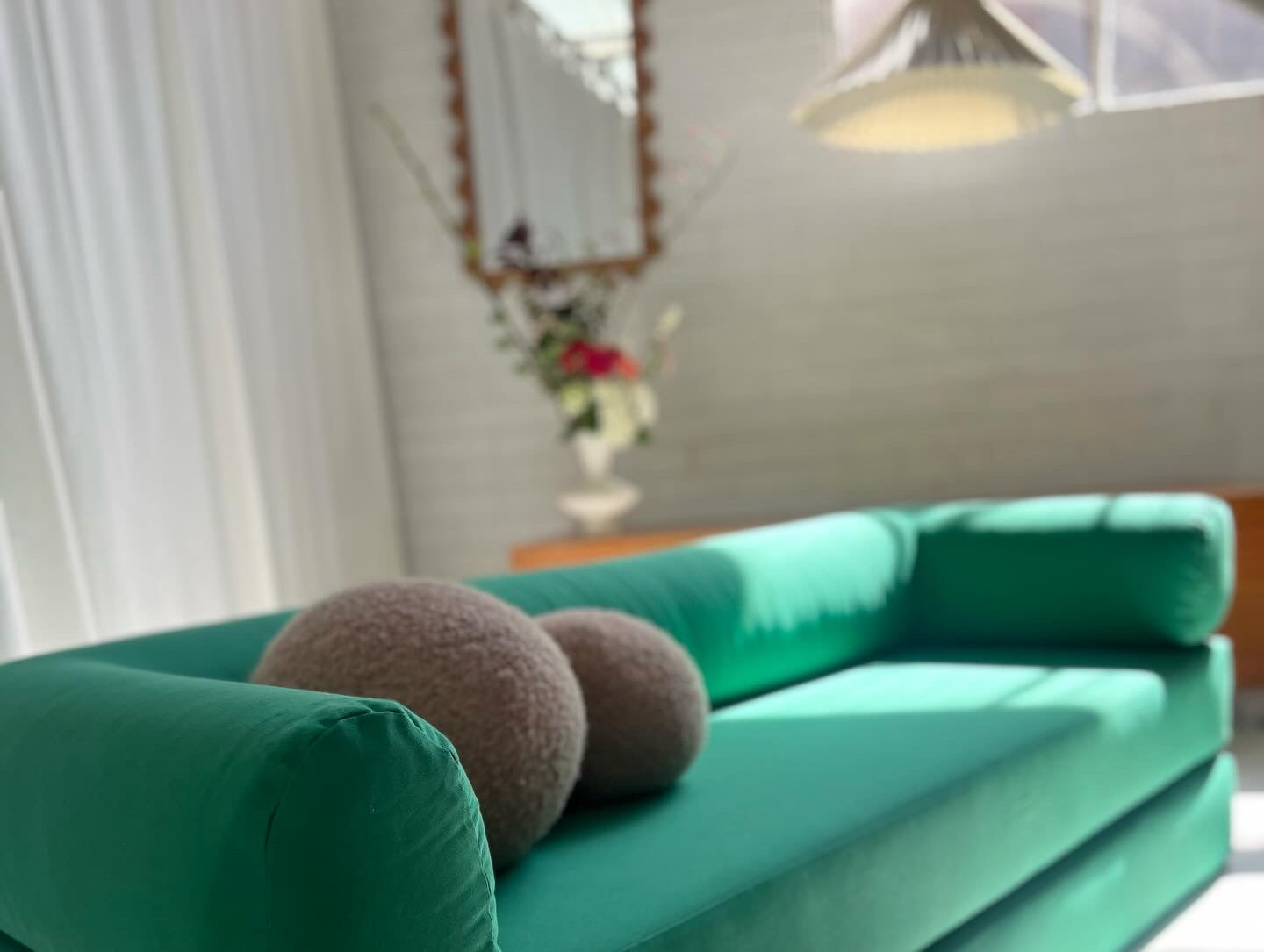Bespoke sofa / daybed