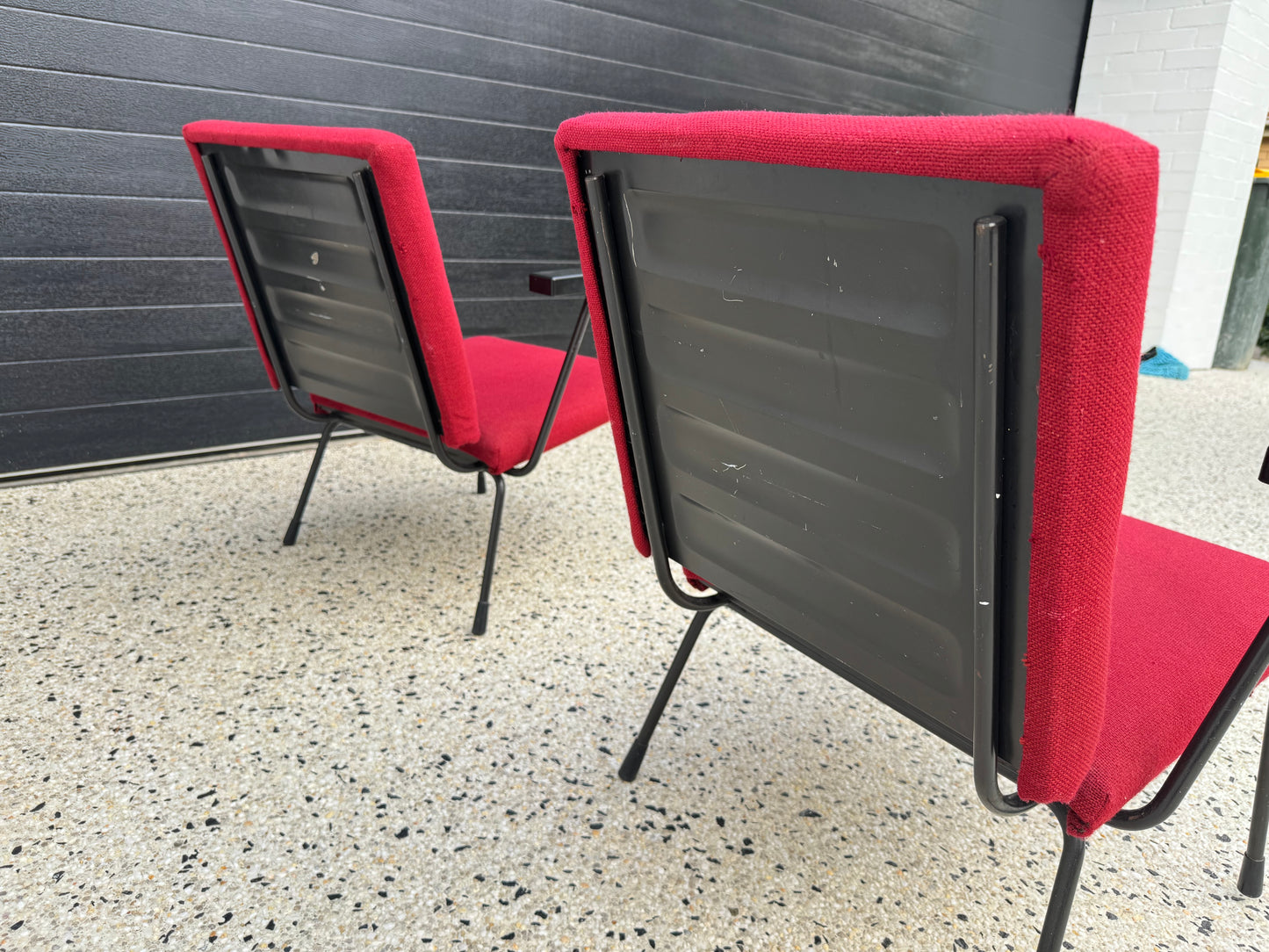 Pair of 415/1401 lounge chair by Wim Rietveld