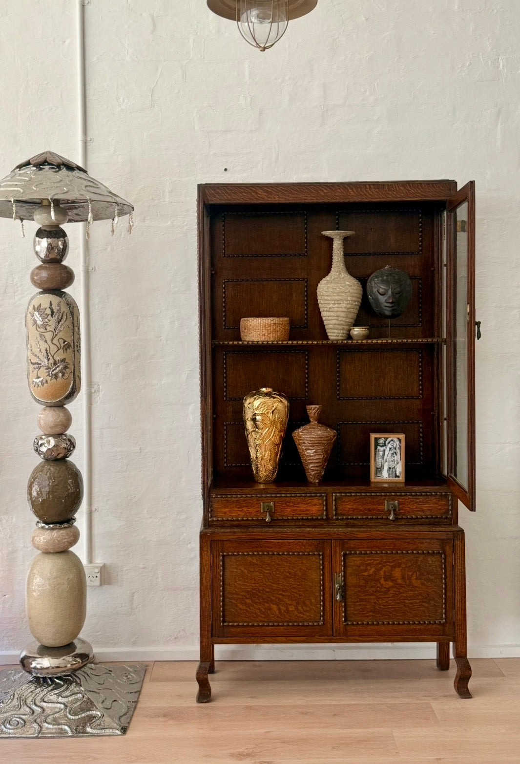 Antique Arts & Crafts Oak Display Cabinet (c.1905–1925)
