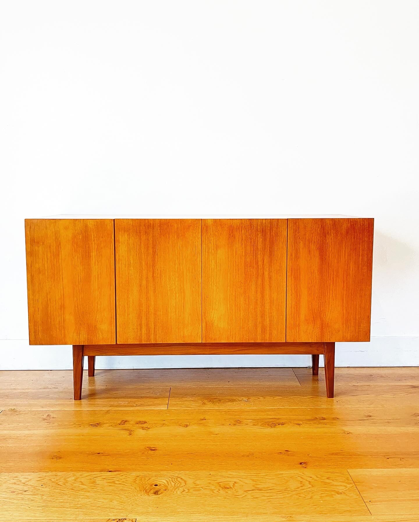 Teak Sideboard 122