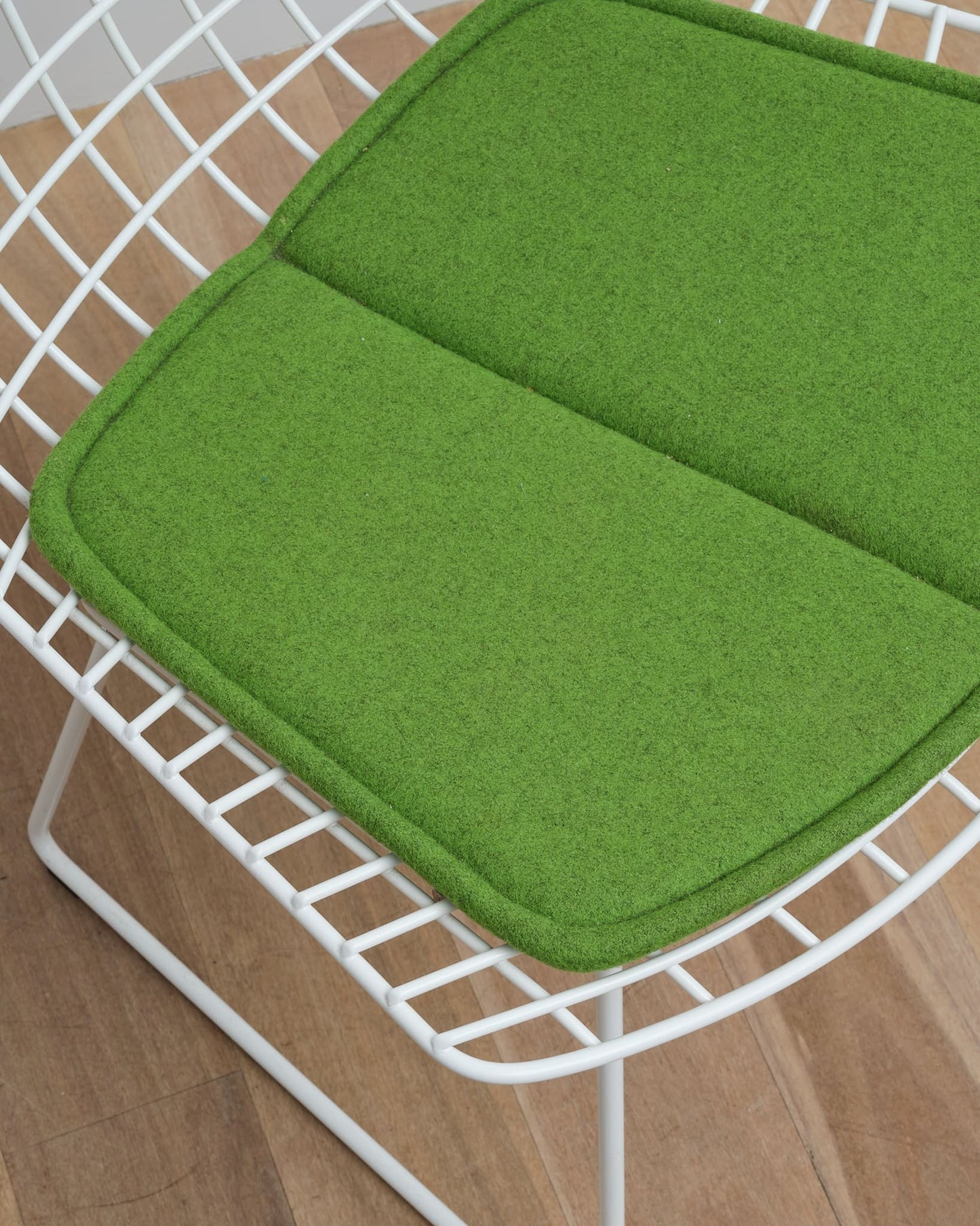 Bertoia Side Chair - Knoll