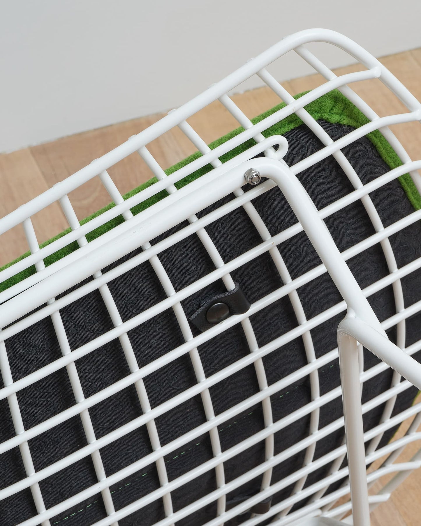 Bertoia Side Chair - Knoll