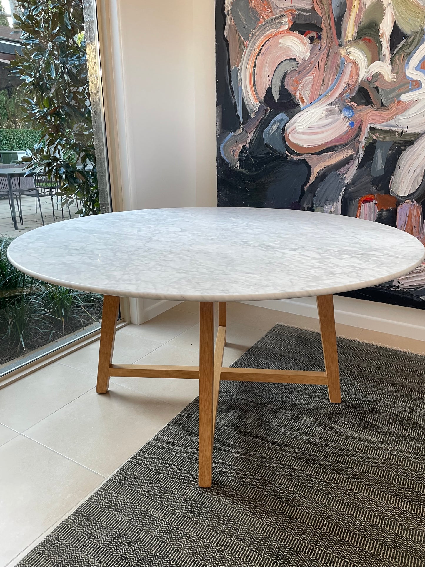 Jardan Iko Table
