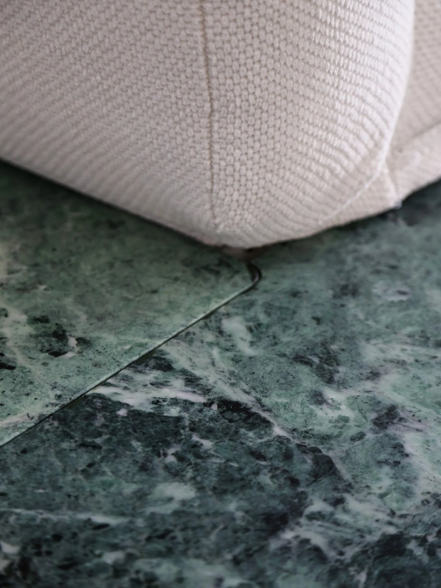 Rare Italian Avio Modular Sofa by Piero Lissoni