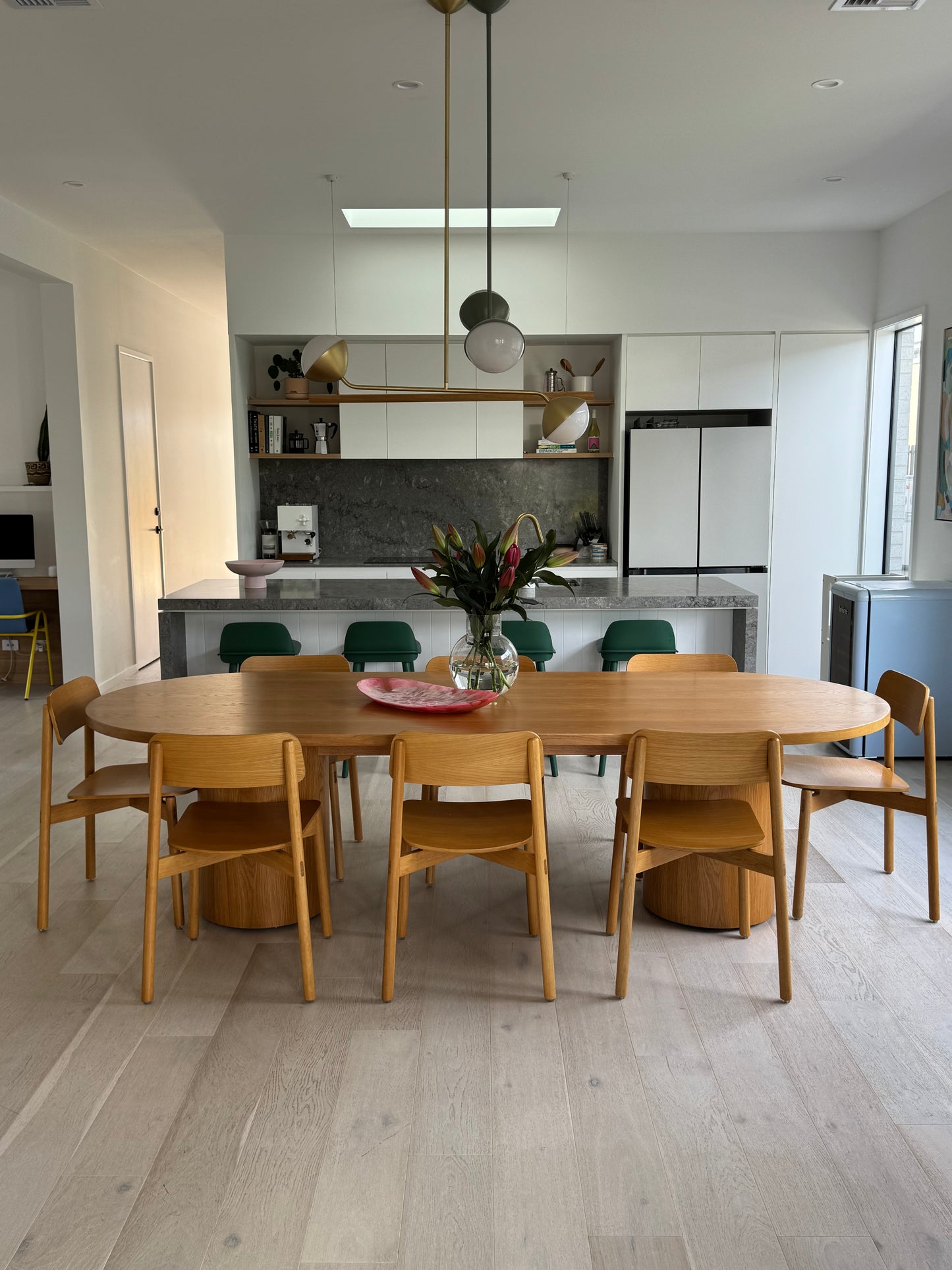 Nomi Gathering Oval Table & Set of Eight Chairs