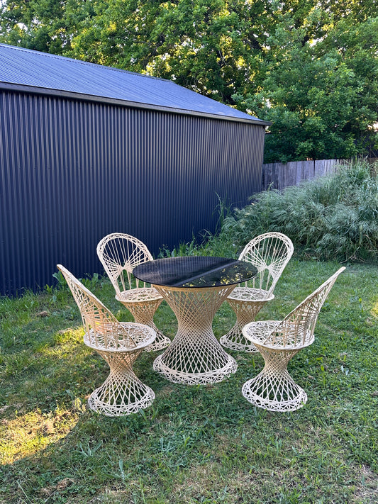 Mid-Century Spun Fiberglass Dining Set by Russell Woodard - 60's