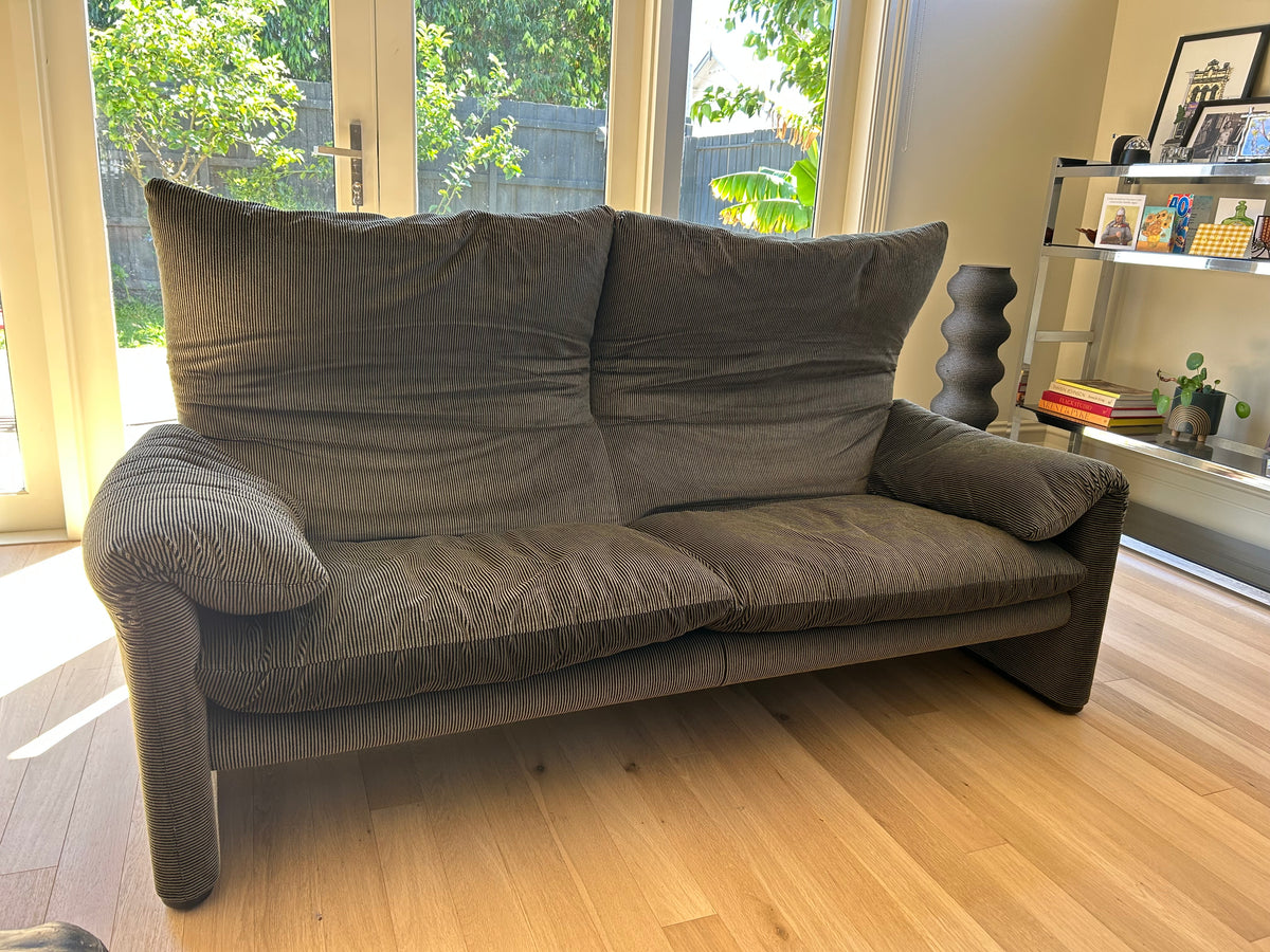Original Maralunga 2.5 Seater Sofa by Magistretti for Cassina