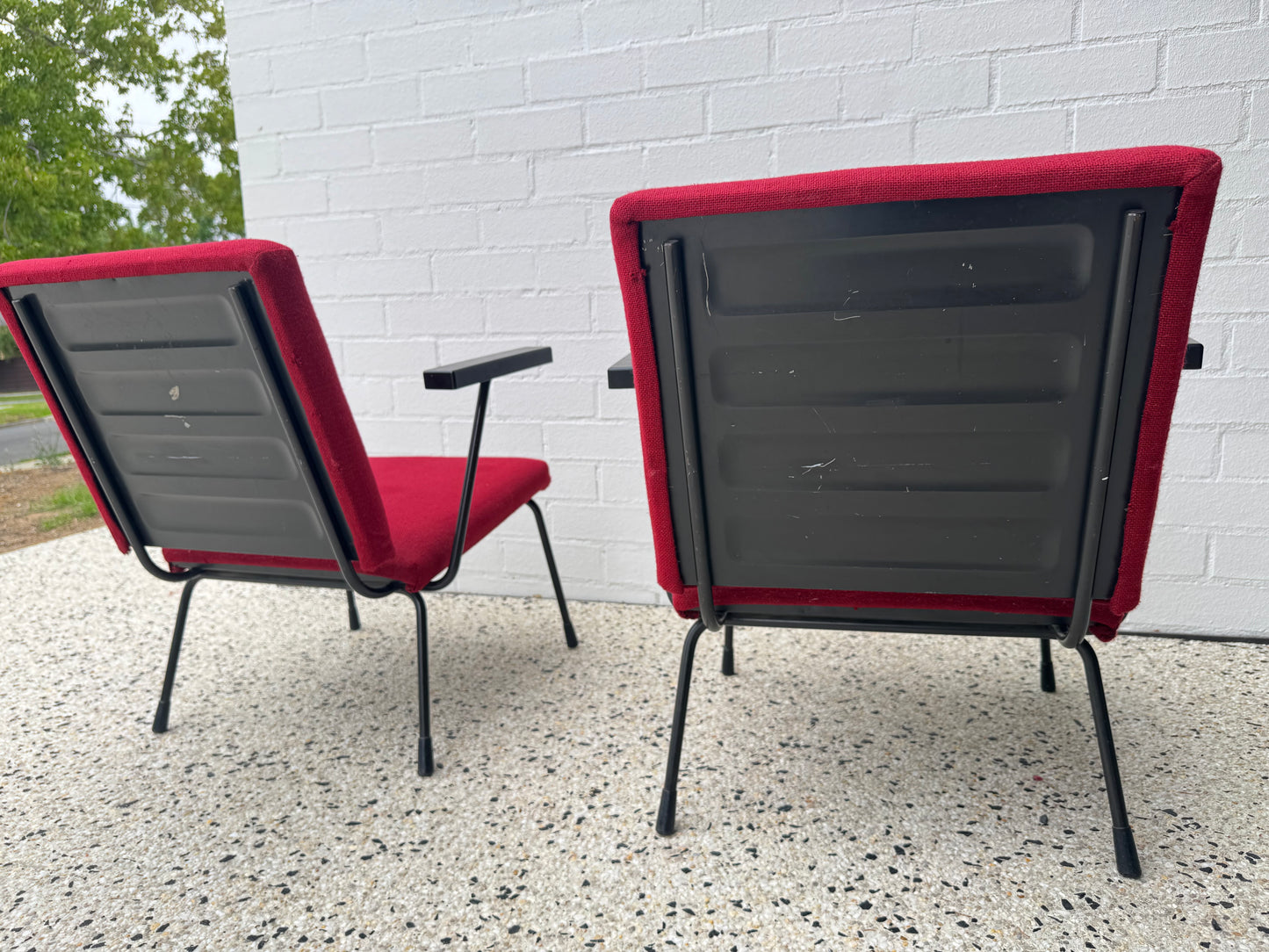 Pair of 415/1401 lounge chair by Wim Rietveld