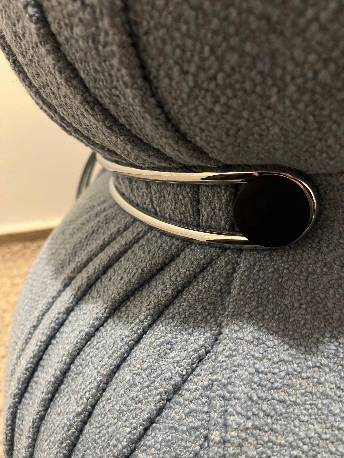 Authentic Cassina Italy Soriana Lounge Chair