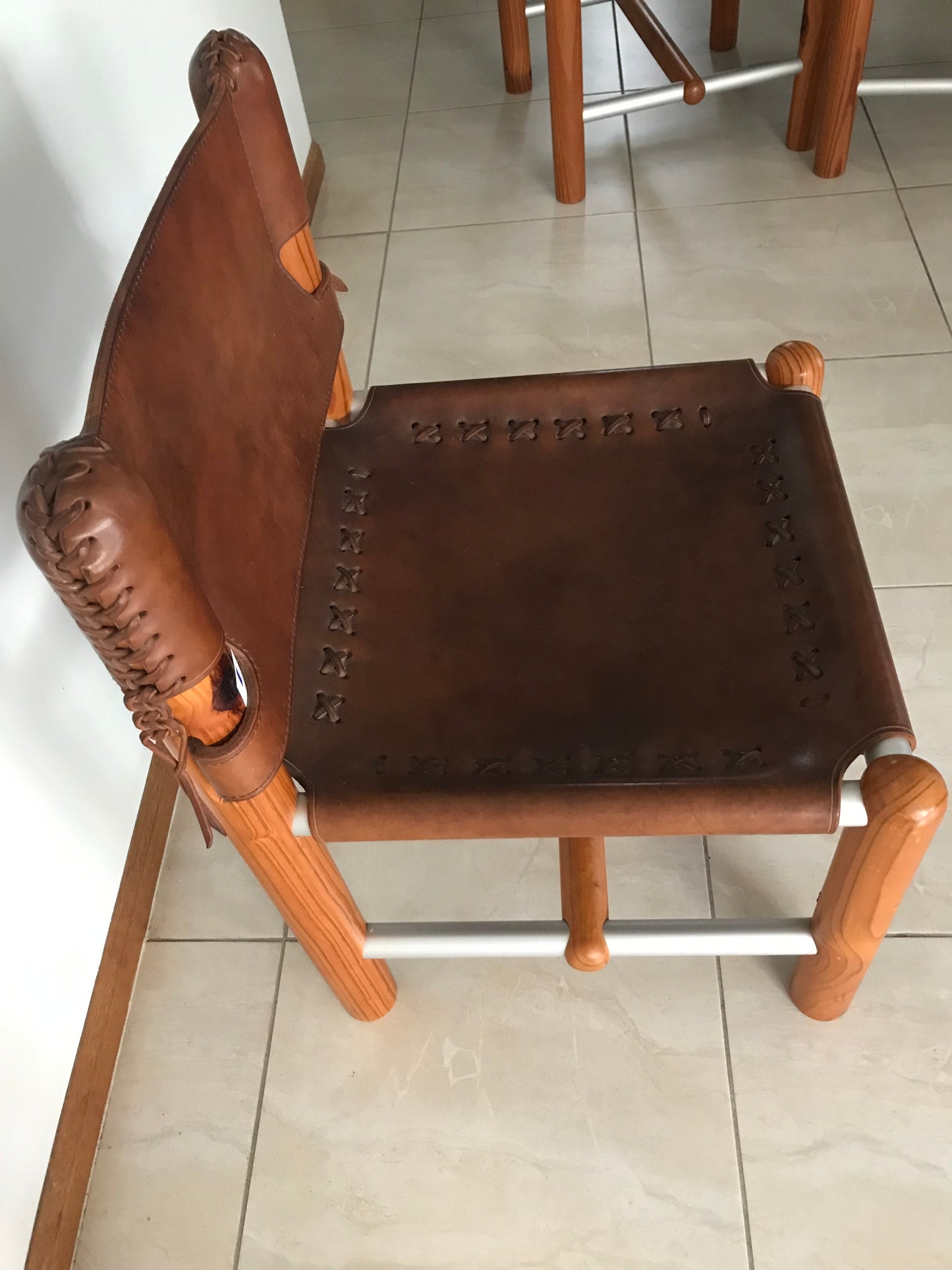 Robert Dunlop Dining Table and Chairs