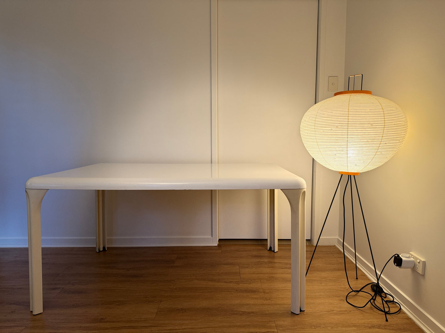 Artemide Milano Dining Table - Vico Magistretti 1970s