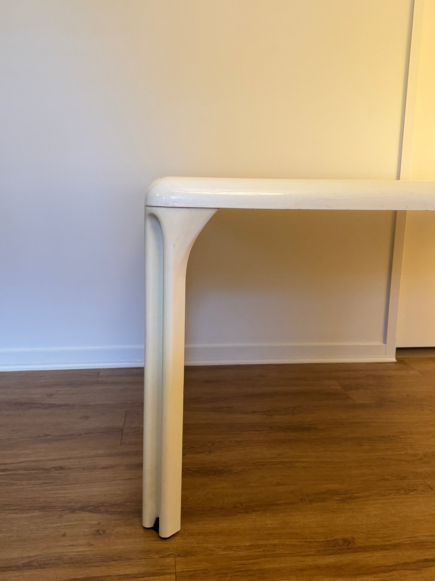 Artemide Milano Dining Table - Vico Magistretti 1970s