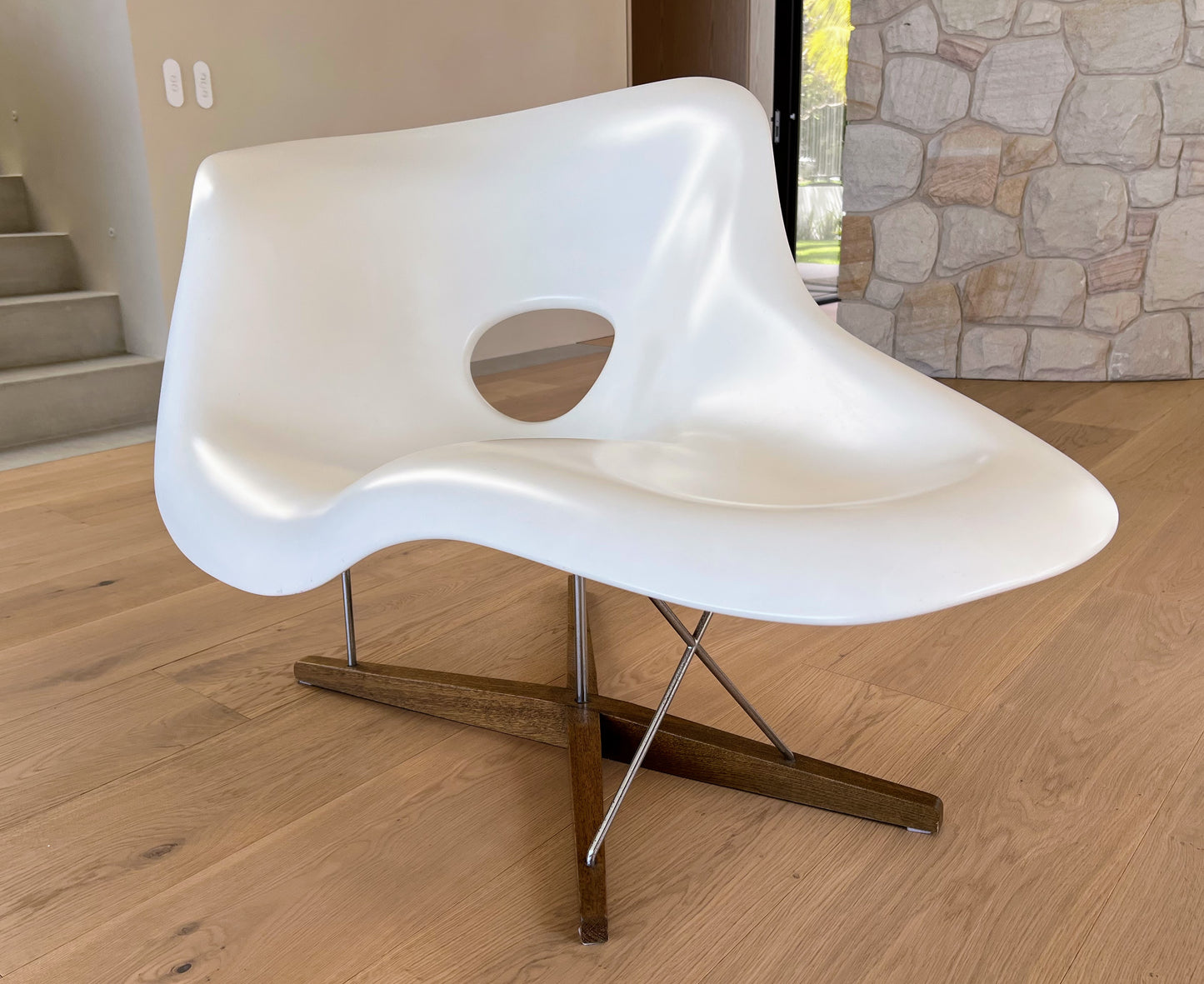 Eames La Chaise Chair