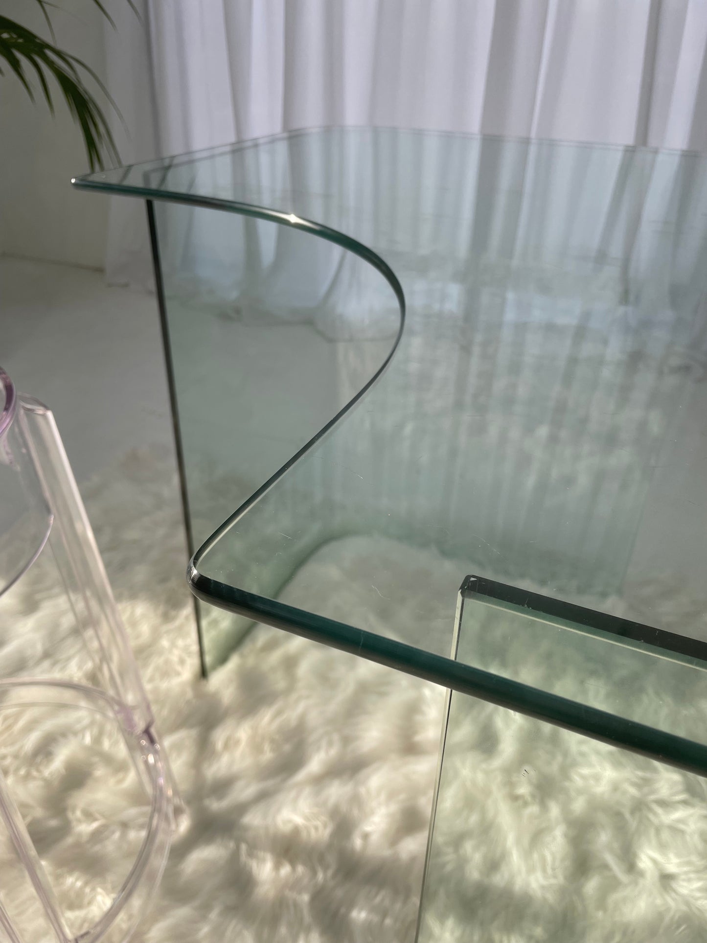 Tempered Glass Table/Desk