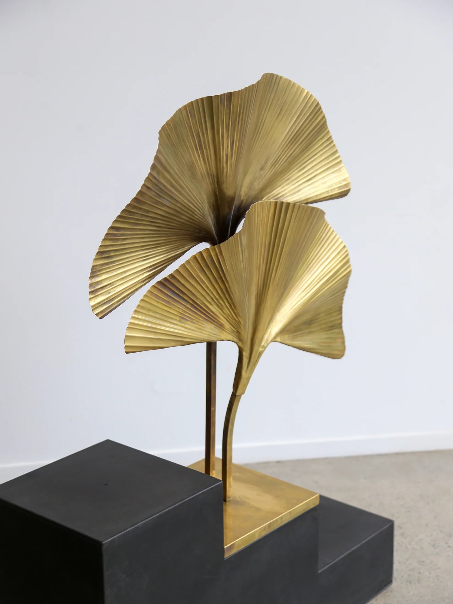 Italian Brass Ginko Leave Lamp